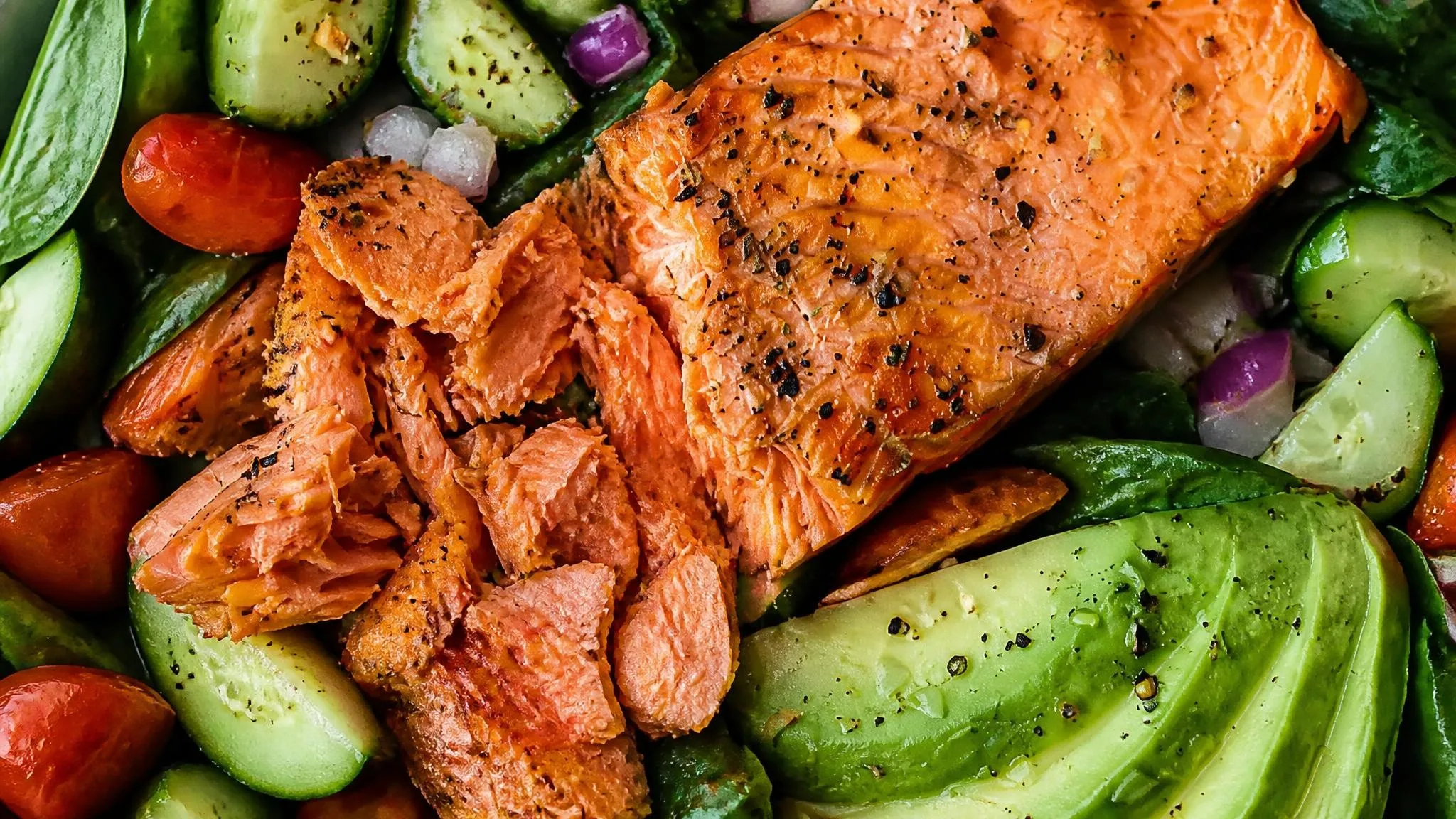 Grilled Salmon Salad with Avocado Dressing