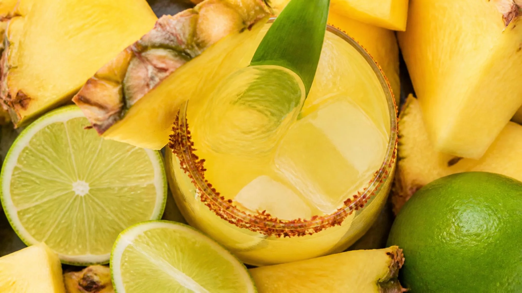 Pineapple Margarita Recipe {EASY} + A BIG ANNOUNCEMENT